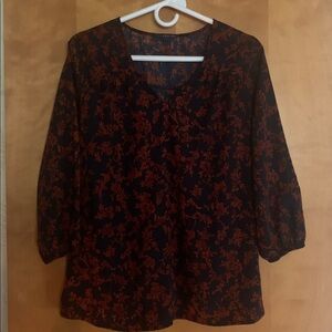 West Kei Black and Rust L/S Pullover Floral Blouse
